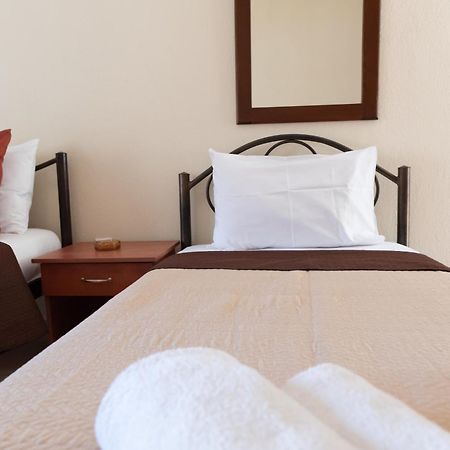 Evdokia'S Apartments And Rooms Neos Marmaras Exterior foto